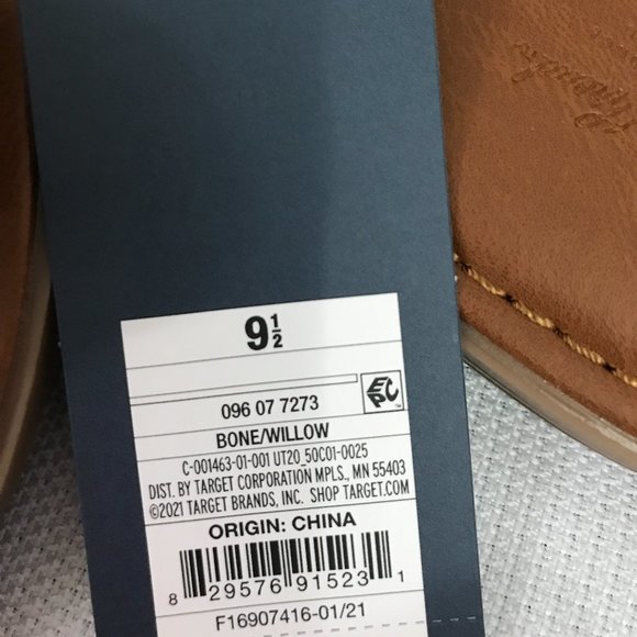 Women's Willow Bone Two Band Scrunched Sandals - Universal Thread - Picture 7 of 11